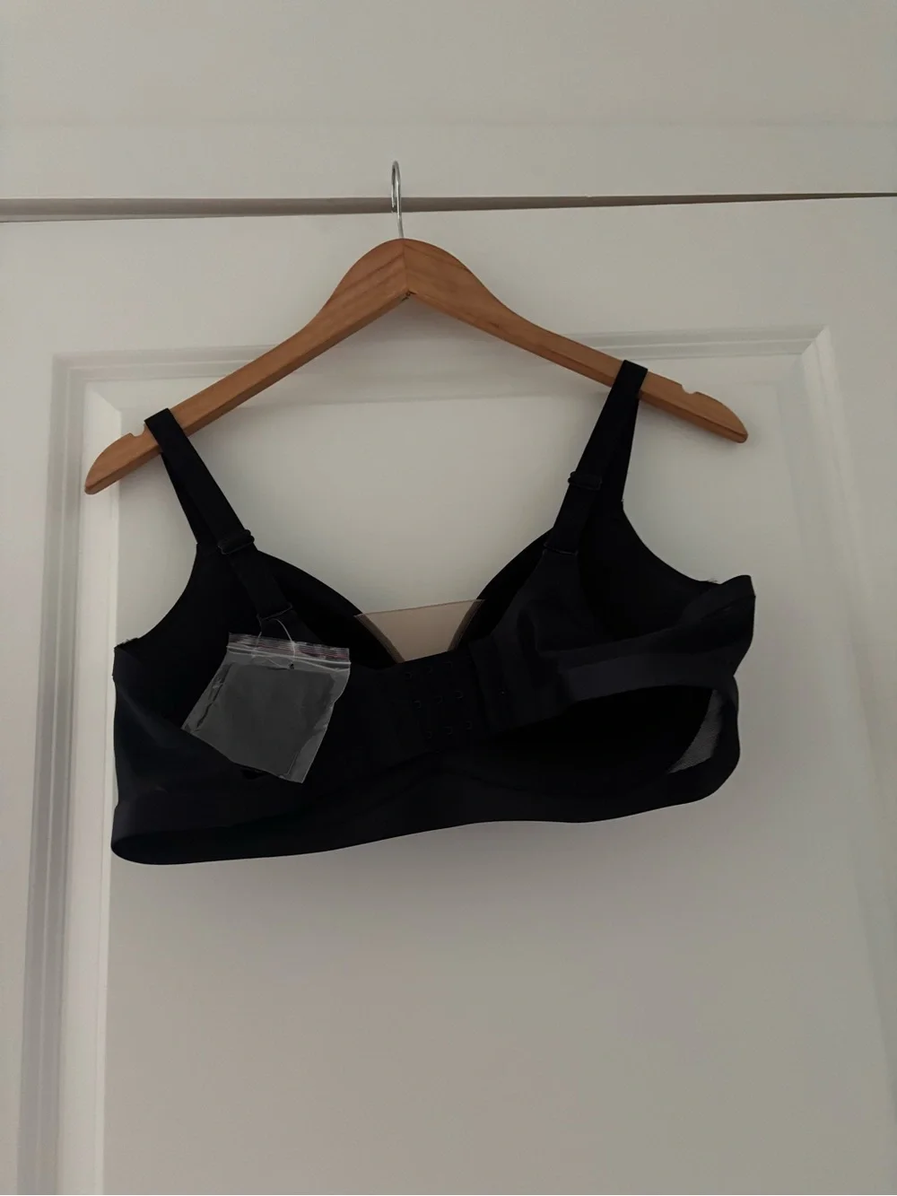 NWT Underoutfit Viva Mesh Bra Black Coffee Nude Inset XL